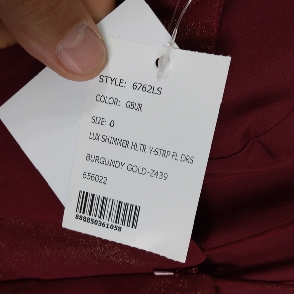 NWT After Six Halter Dress in Merlot Sparkle - Picture 6 of 7